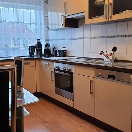 Nettes 2- Zimmer Apartment Sehnde Exterior foto