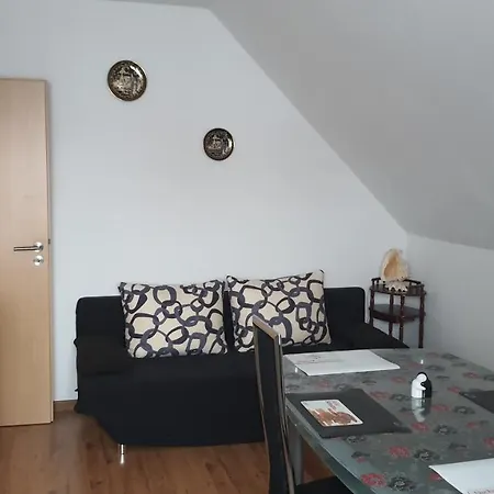 Nettes 2- Zimmer Apartment Sehnde Exterior foto